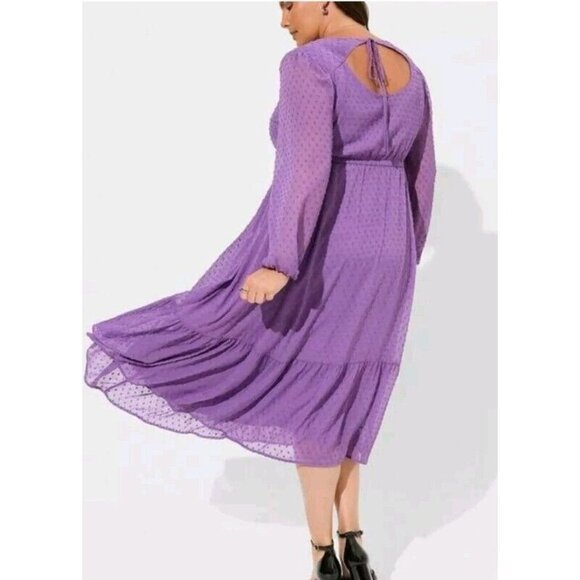 Torrid Tea Length Clip Dot Open Back A-Line Purple Dress Size 3 (22-24) Re$89.90 - Picture 3 of 8